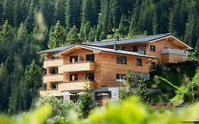 Mats Lech Alpenquartier